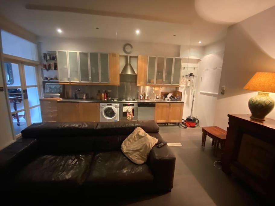 Large Studio Flat In Kensington London Ngoại thất bức ảnh