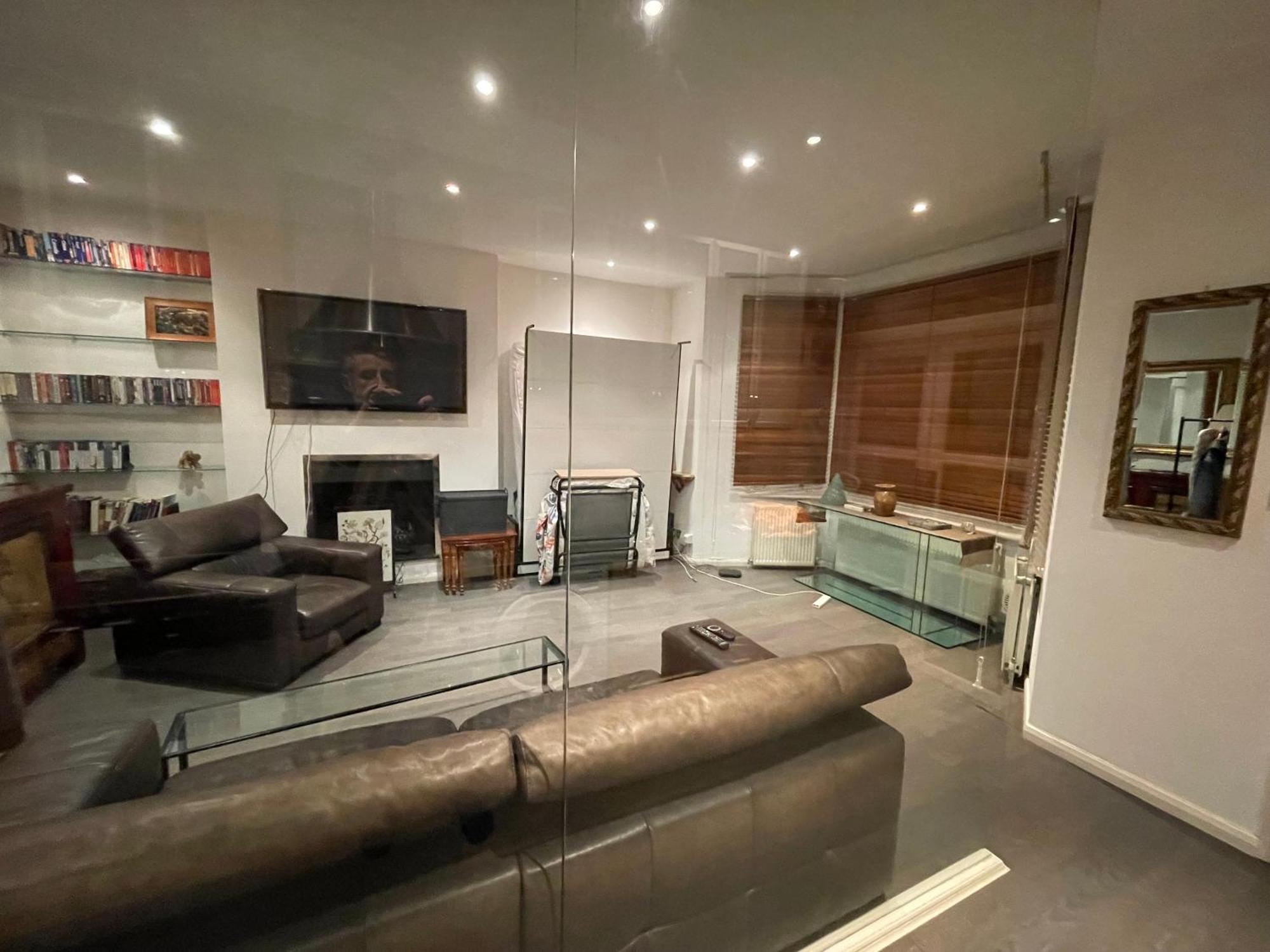 Large Studio Flat In Kensington London Ngoại thất bức ảnh
