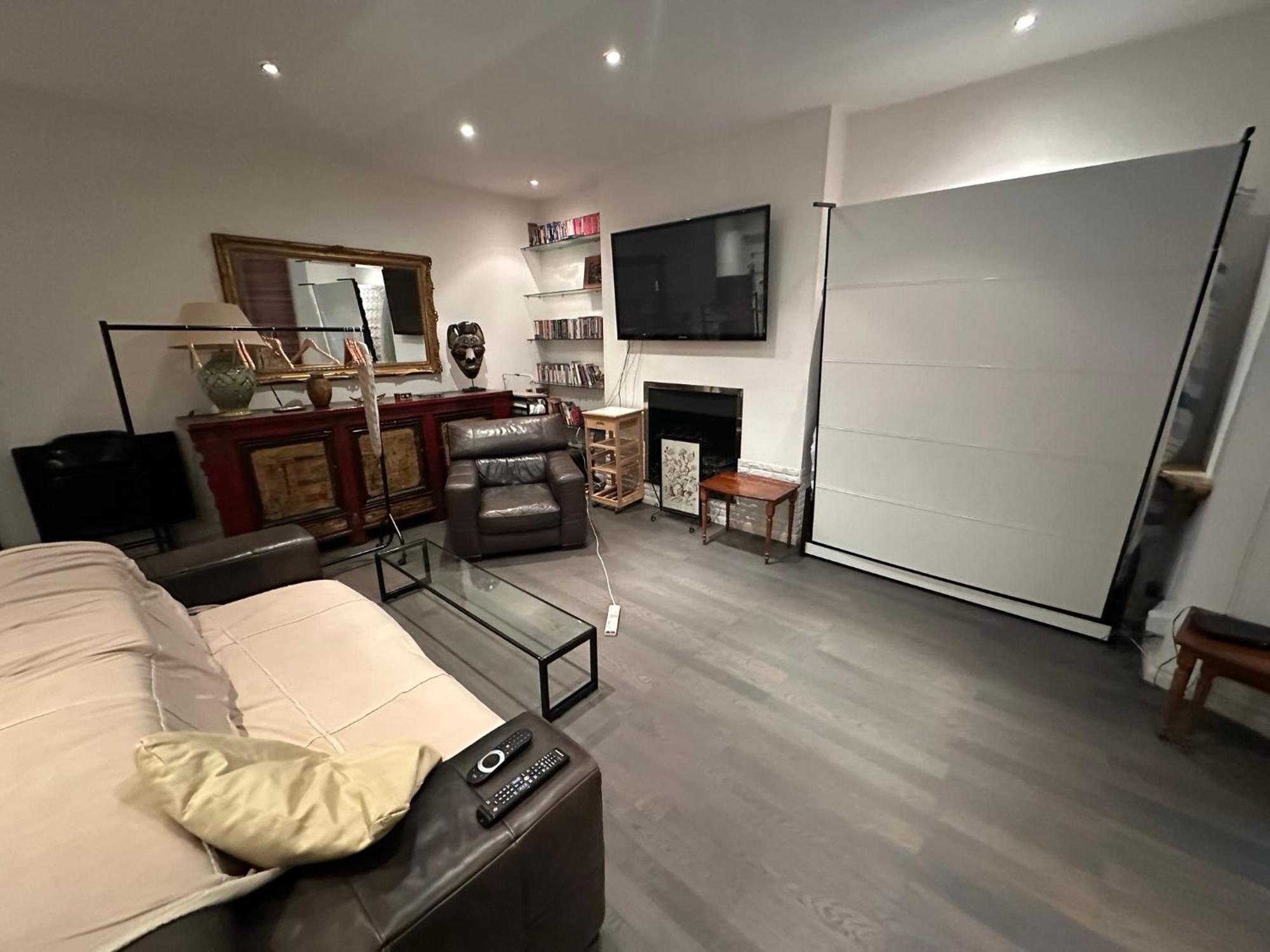 Large Studio Flat In Kensington London Ngoại thất bức ảnh